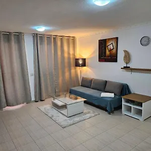 https://dthe-heights.in-canary-islands.com