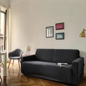 https://hintown-via-mauri.italymilanhotels.net